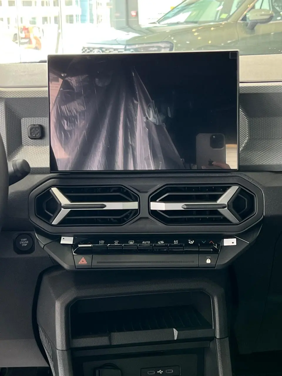 رينو داستر  1.3 T (E2) 2026