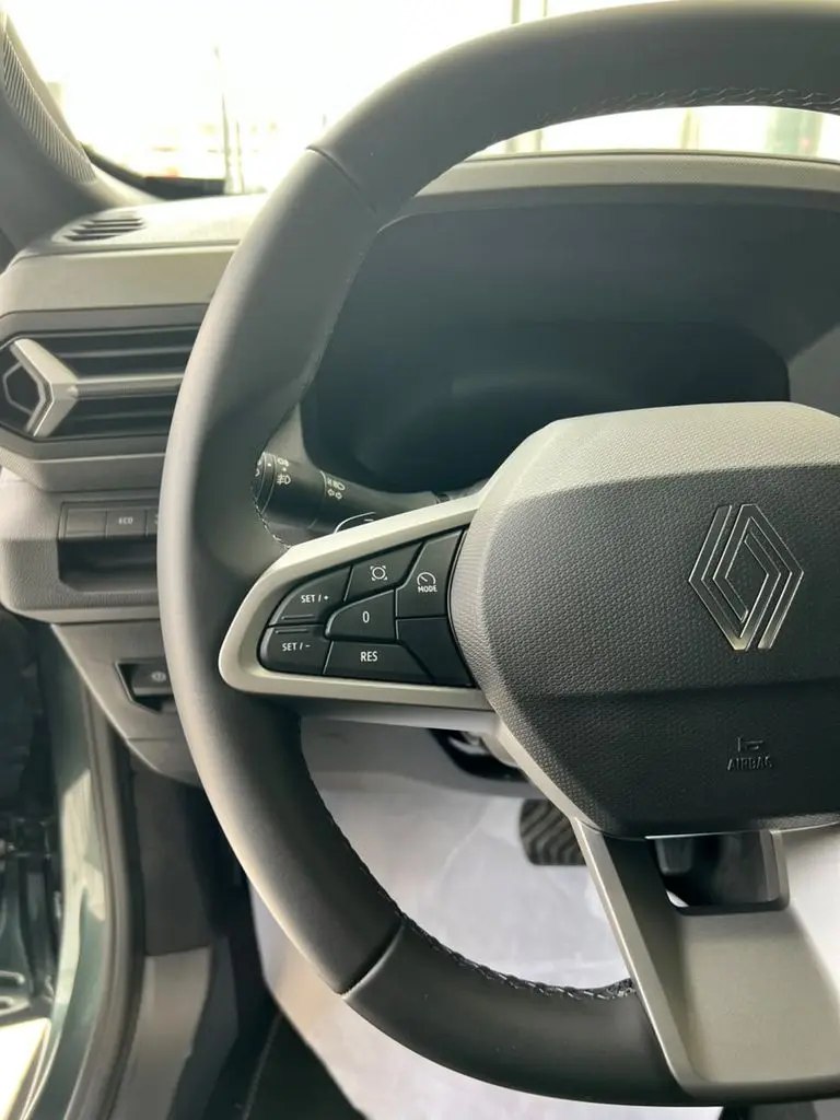 رينو داستر  1.3 T (E3) 2026